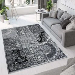 Black Grey Traditional Patchwork Living Room Rug 9 Black Grey Traditional Patchwork Living Room Rug -Kukoon Rugs Store 1572 ws22 20room 20viewjpg