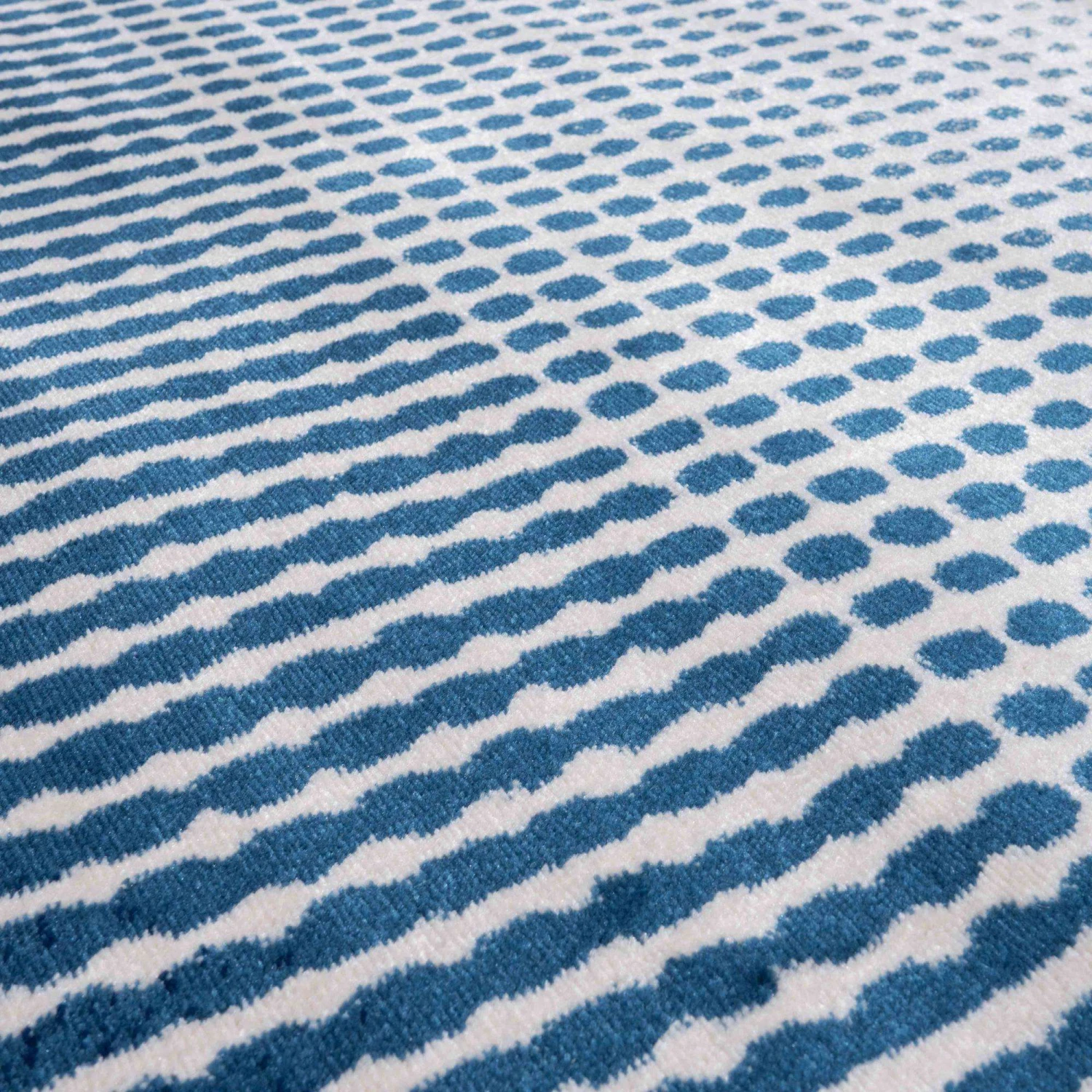 Modern Blue Spotted Ombre Effect Hall Runner Rug 6 Modern Blue Spotted Ombre Effect Hall Runner Rug - Image 4