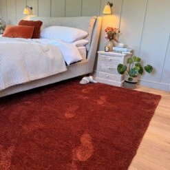 Premium Shaggy Rug - Choose Your Colour -Kukoon Rugs Store Amore Terra Terracotta Bedroom Shaggy Rug Footprints 69fdc9f1 0ab0 4490 91b7 5c06718f2097