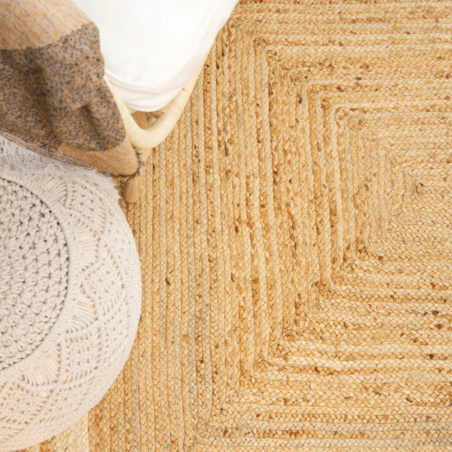 Natural Bordered Jute Rug - Laurel 8 Natural Bordered Jute Rug - Laurel - Image 7