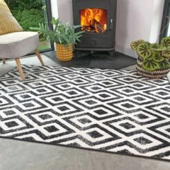 Geometric Black Ombre Living Room Rug -Kukoon Rugs Store Enzo Gigi Black Above Black Diamond Soft Cheap Rug jpg SMALLER