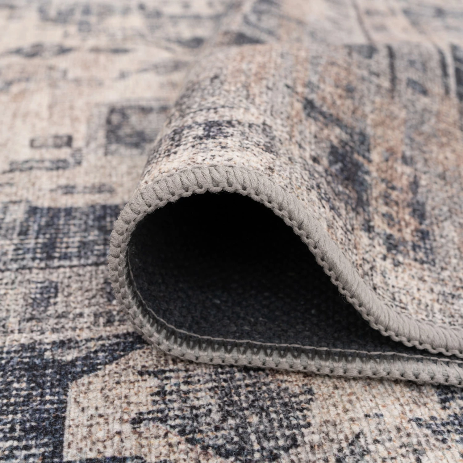 Washable Blue Traditional Rug - Kith 7 Washable Blue Traditional Rug - Kith - Image 5