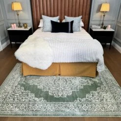 Green Ornate Medallion Rug - Jamila -Kukoon Rugs Store IMG 4124