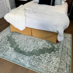 Green Ornate Medallion Rug - Jamila -Kukoon Rugs Store IMG 4125