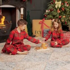 Vintage Blue Diamond Rug - Genevieve -Kukoon Rugs Store Ishani Geneieve Room web Print 2 Web Banner