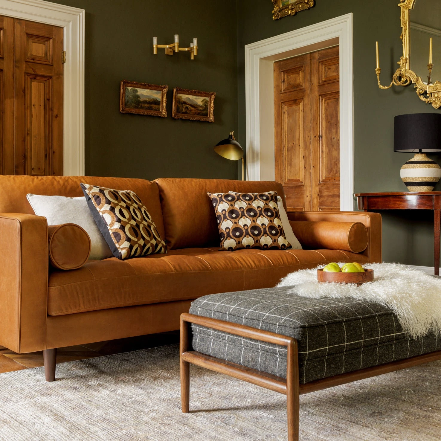 Distressed Yellow Regal Rug - Jade 5 Distressed Yellow Regal Rug - Jade - Image 3