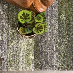 Mottled Stripe Dark Green Shaggy Rug -Kukoon Rugs Store Murano Stripe Dark Green Close Up Mottled Shaggy Living Room Rug 5B1 5D
