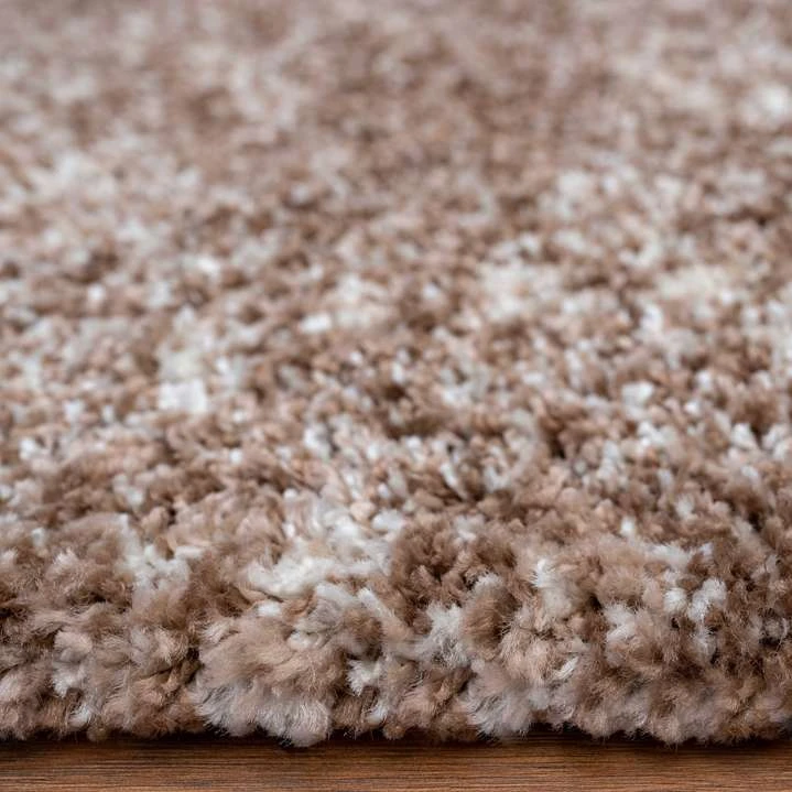Light Brown Mottled Shaggy Runner Rug 6 Light Brown Mottled Shaggy Runner Rug - Image 4