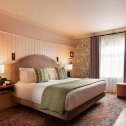 Flatwoven Washable Red Distressed Traditional Rug - Savanna 22 Flatwoven Washable Red Distressed Traditional Rug - Savanna -Kukoon Rugs Store Renuu Savanna Red Vintage Room Web Bedroom ashe hotel Rug 5