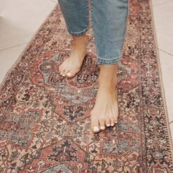 Flatwoven Washable Red Distressed Traditional Rug - Savanna 31 Flatwoven Washable Red Distressed Traditional Rug - Savanna -Kukoon Rugs Store Renuu Savanna Room web 23 Runner