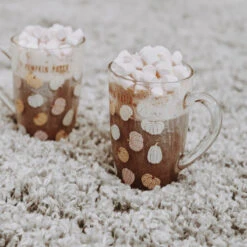 Silver Shaggy Rug -Kukoon Rugs Store Vancouver Silver Living Room Grey Detail Autumn 24 04741