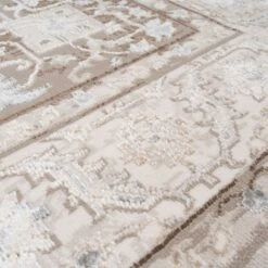 Cream Beige Medallion Rug - Artha -Kukoon Rugs Store antaras artha 00806 1