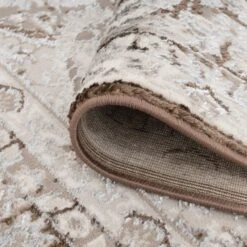 Elegant Tapestry Runner Rug - Ishana -Kukoon Rugs Store antaras ishana 00689 59a76223 acf5 46fd 9391 9667079668e3