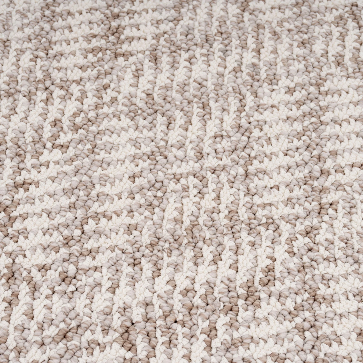 Boho Geometric Diamond Rug - Everly 8 Boho Geometric Diamond Rug - Everly - Image 6