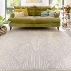 Cosy Soft Diamond Beige Moroccan Berber Bedroom Rug -Kukoon Rugs Store marko biege 8329