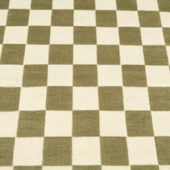 Green Retro Checkerboard Rug - Maze 21 Green Retro Checkerboard Rug - Maze -Kukoon Rugs Store maze wilder 01735