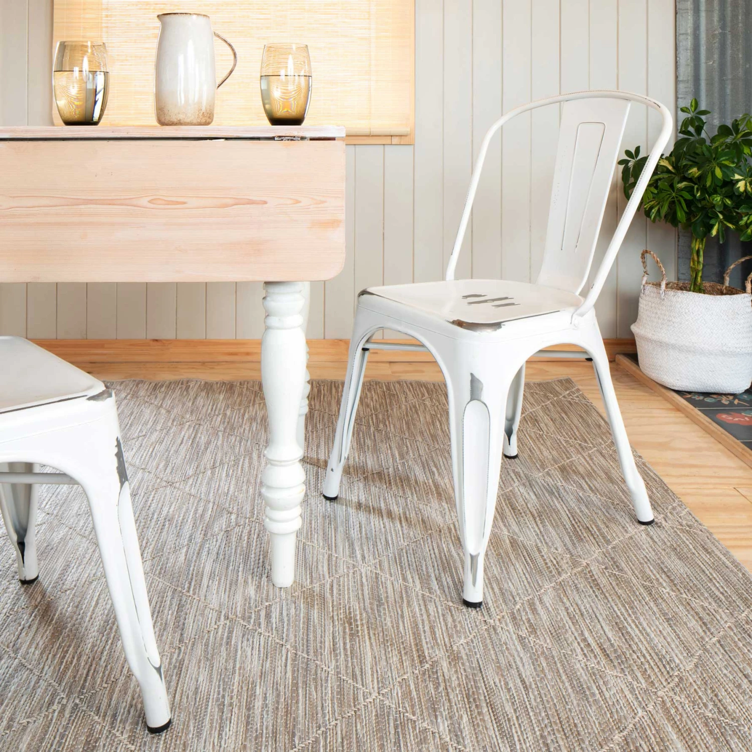 Beige Trellis Flatweave Indoor Outdoor Area Rug 6 Beige Trellis Flatweave Indoor Outdoor Area Rug - Image 4