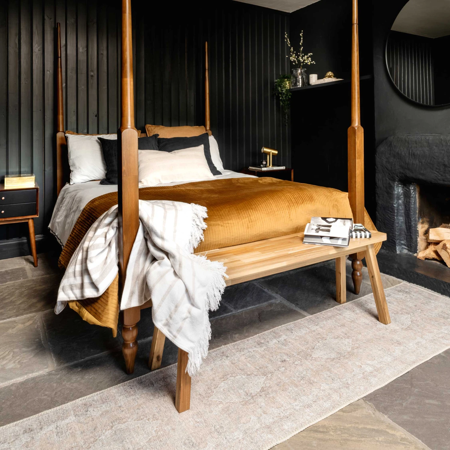 Flatwoven Washable Traditional Distressed Beige Rug - Zoe 14 Flatwoven Washable Traditional Distressed Beige Rug - Zoe - Image 12