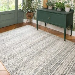 Cosy Soft Underfoot Grey Tribal Moroccan Berber Bedroom Rug -Kukoon Rugs Store stax grey 8665 5B2 5D