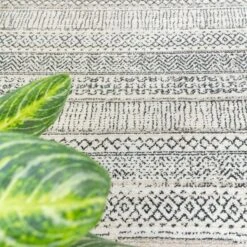 Cosy Soft Underfoot Grey Tribal Moroccan Berber Bedroom Rug -Kukoon Rugs Store stax grey 8665 5B5 5D