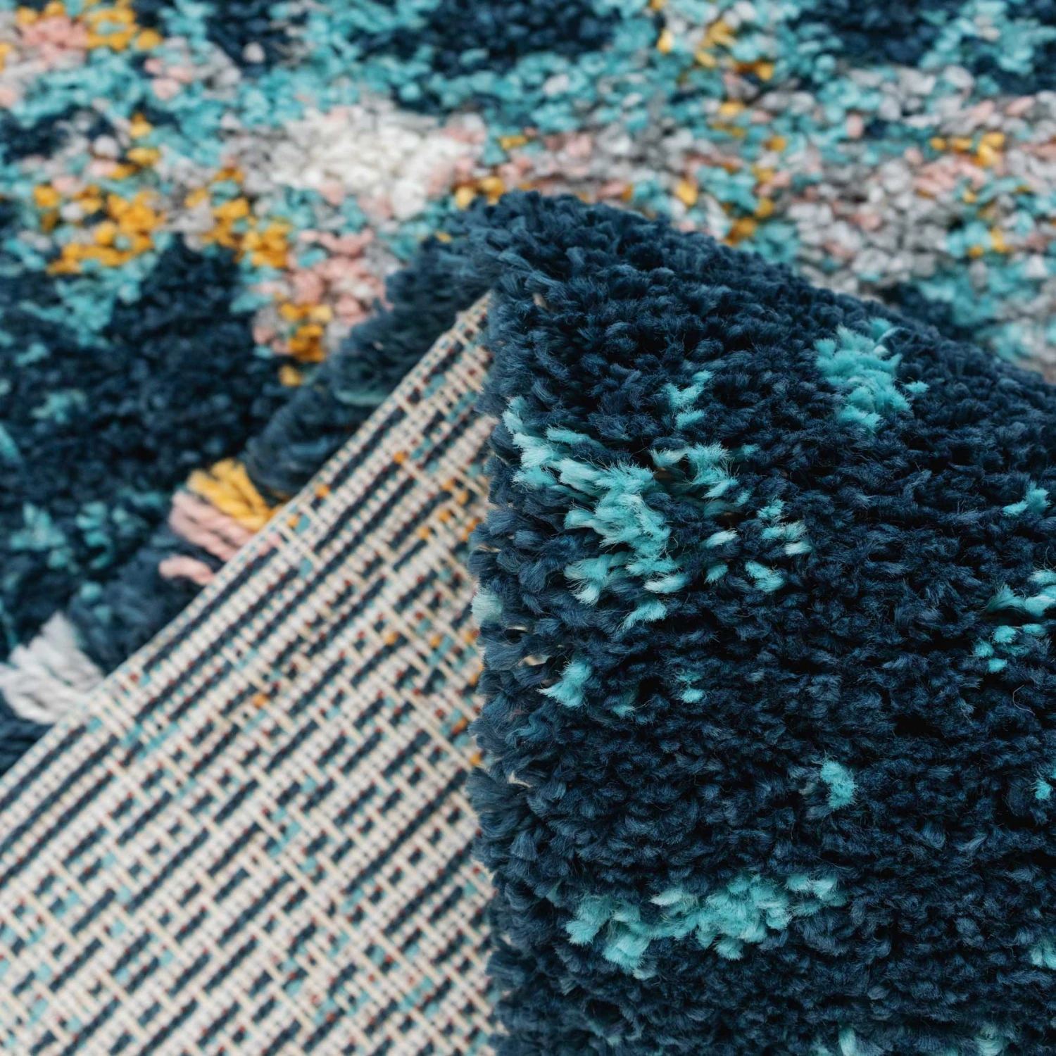 Soft Abstract Shaggy Rug - Cherish 5 Soft Abstract Shaggy Rug - Cherish - Image 3